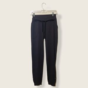 Lululemon base runner pants black size 2